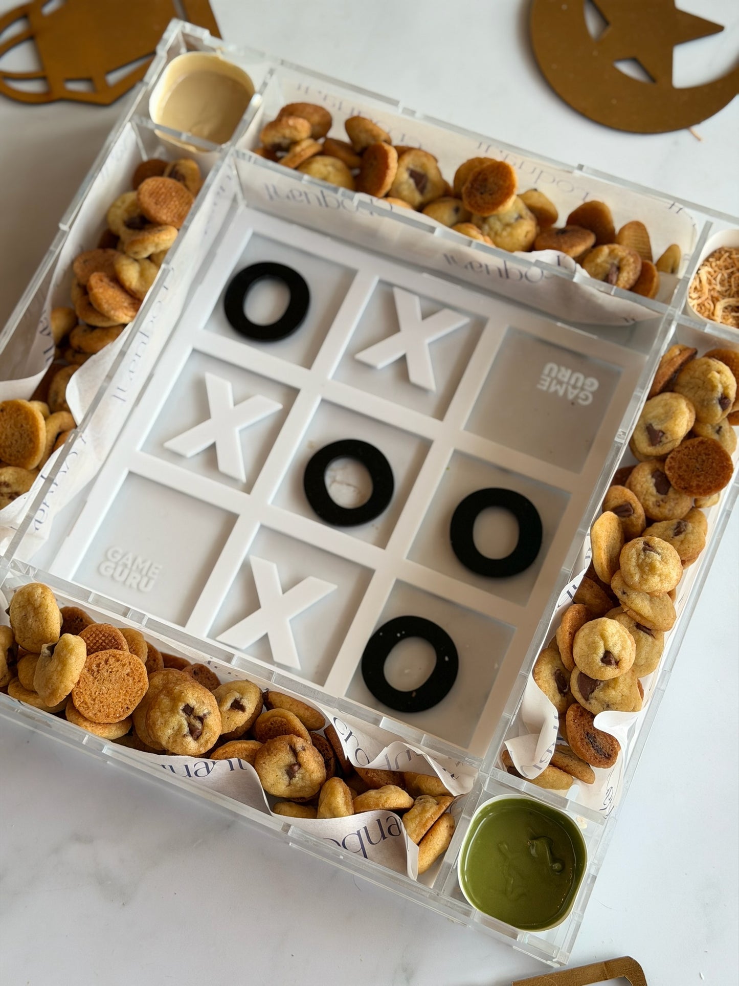 Acrylic XO Tray - Croquant Mini Cookie Chips