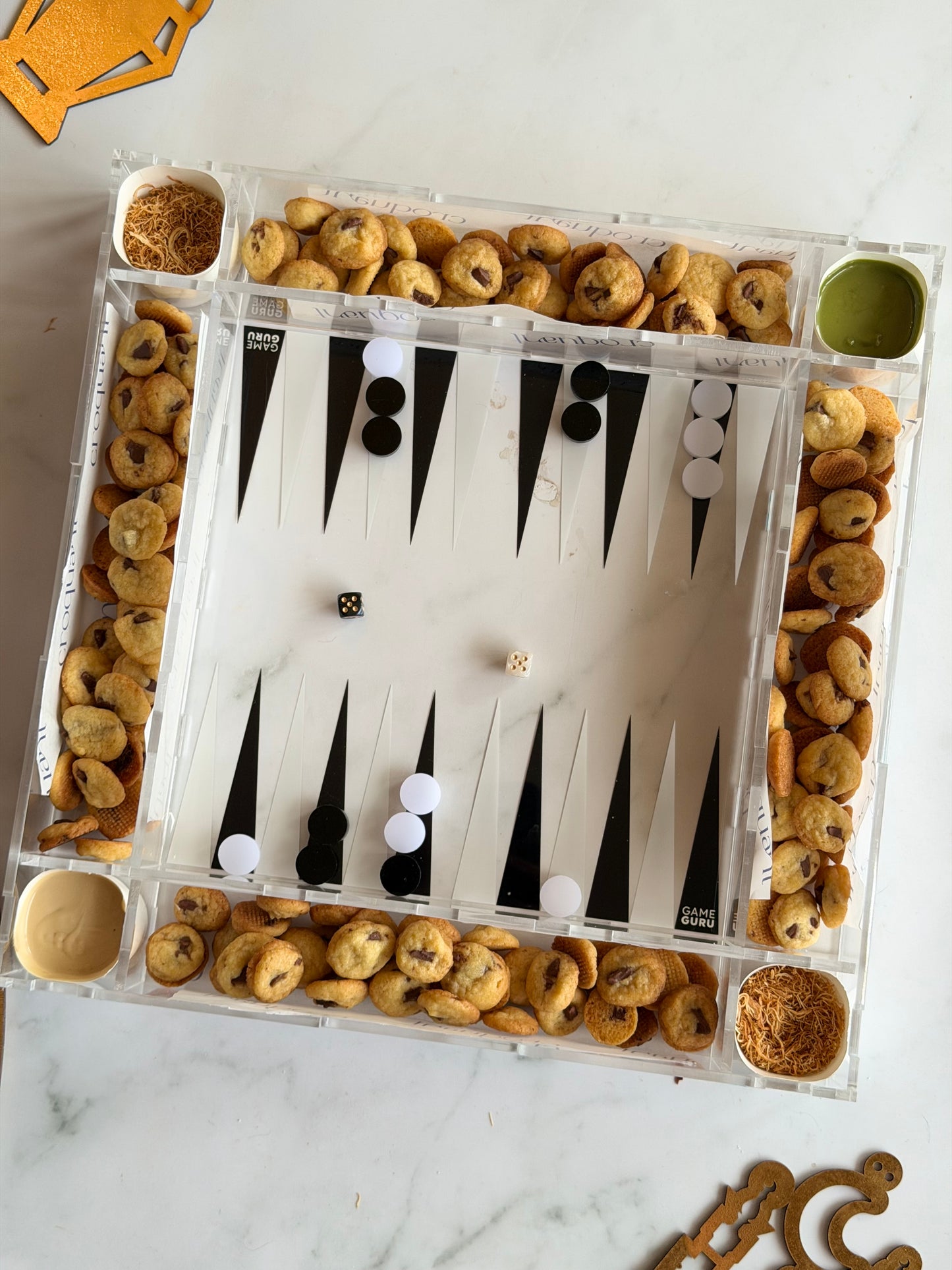Acrylic Tawla Tray - Croquant Mini Cookie Chips