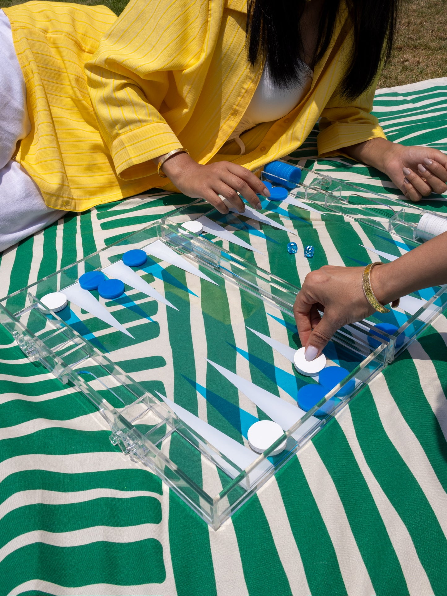 White x Turquoise Acrylic Tawla Set