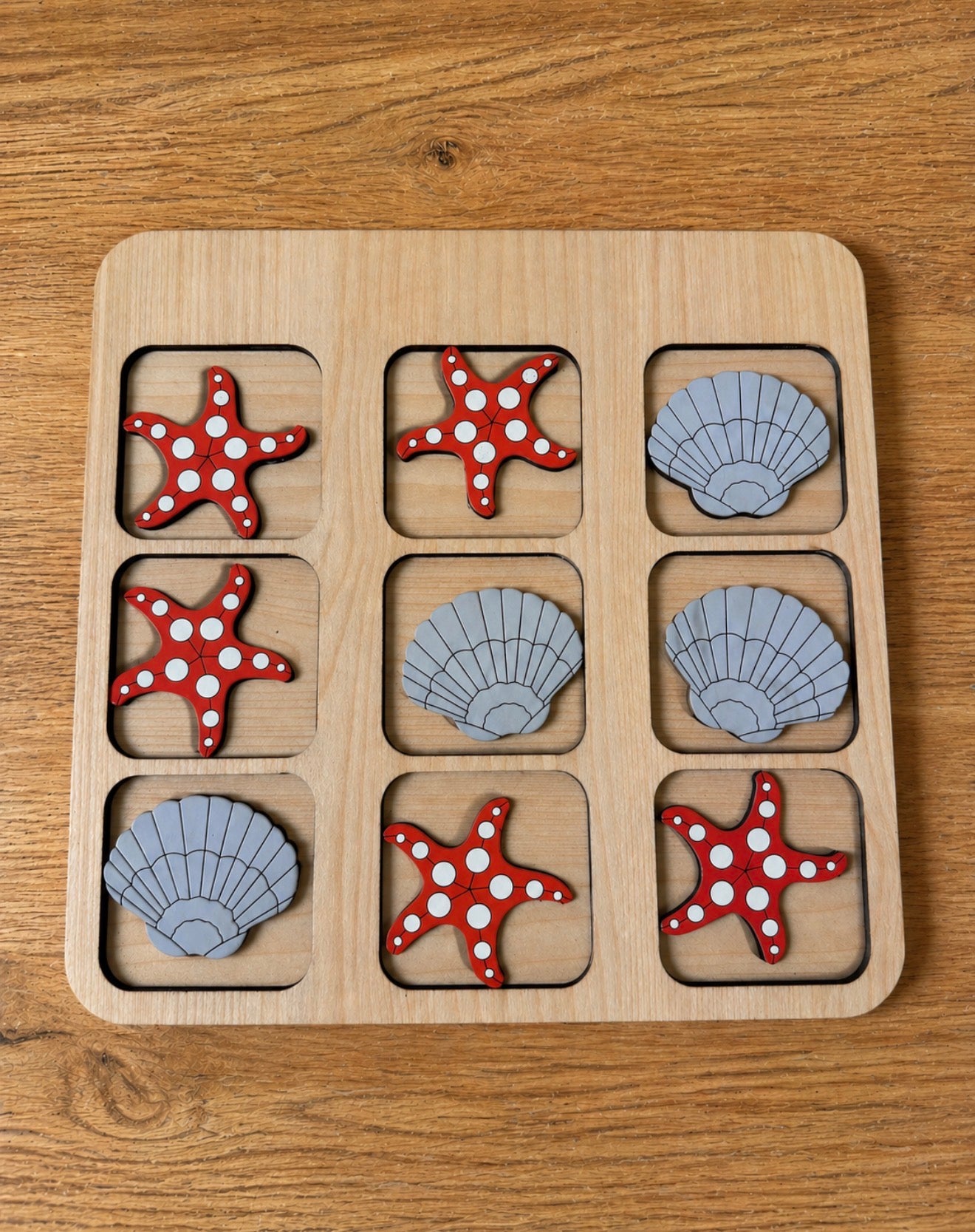 Wooden Starfish Tic Tac Toe