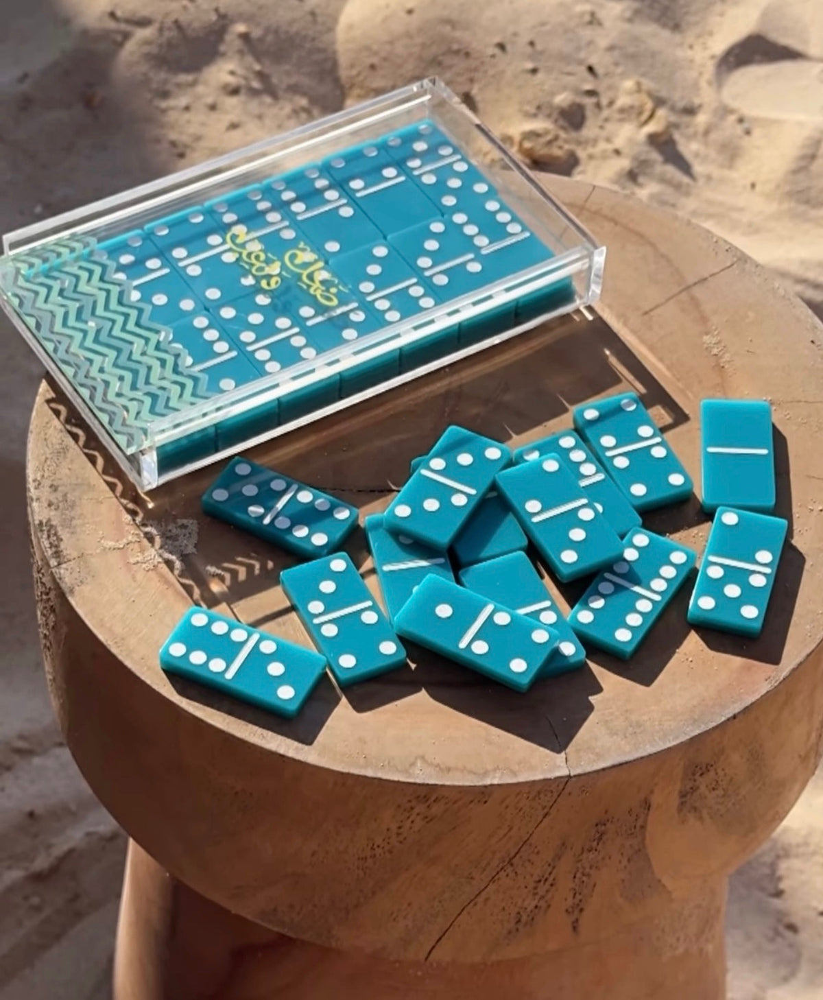 Customize your own acrylic Domino