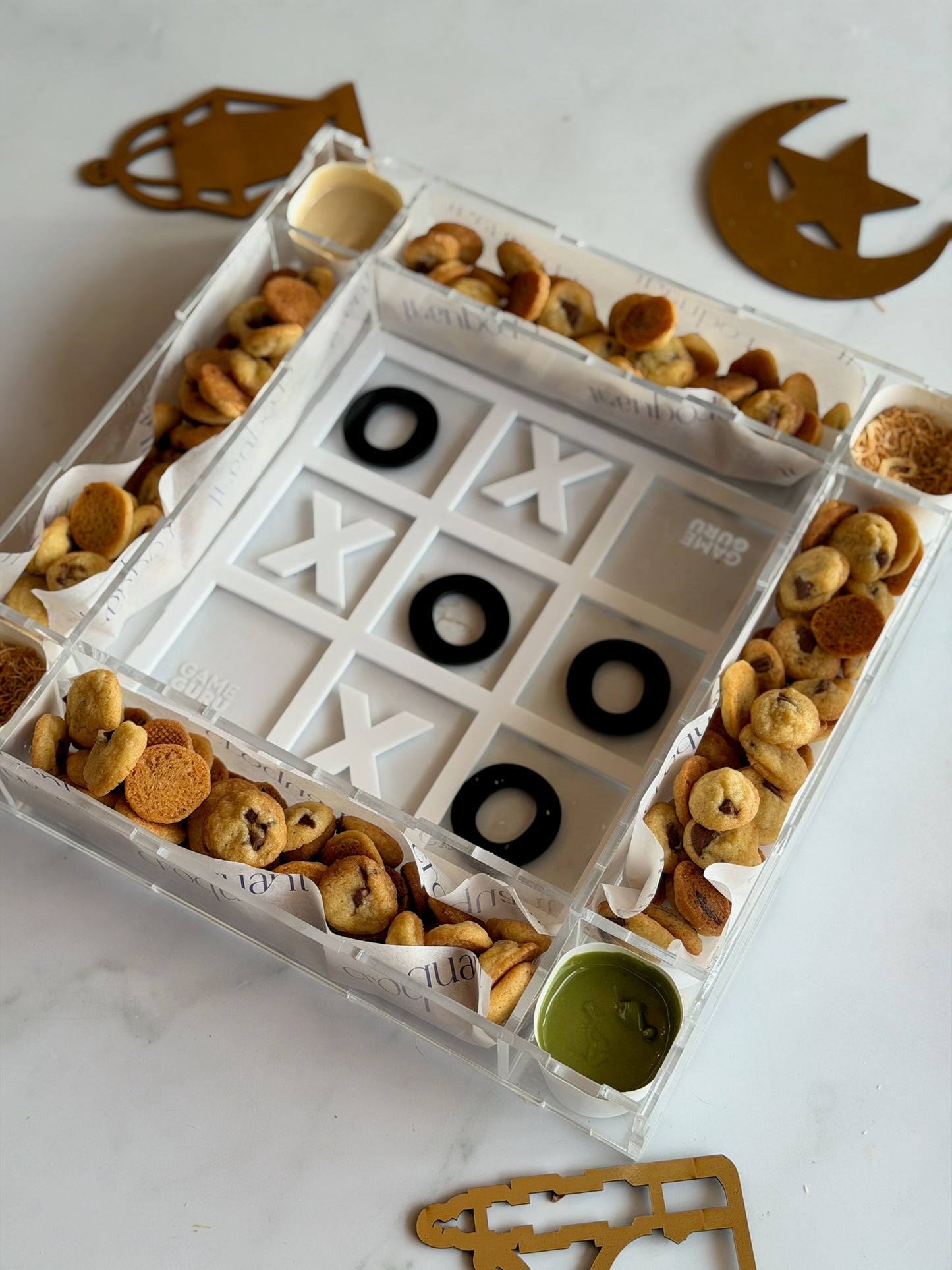 Acrylic XO Tray - Croquant Mini Cookie Chips