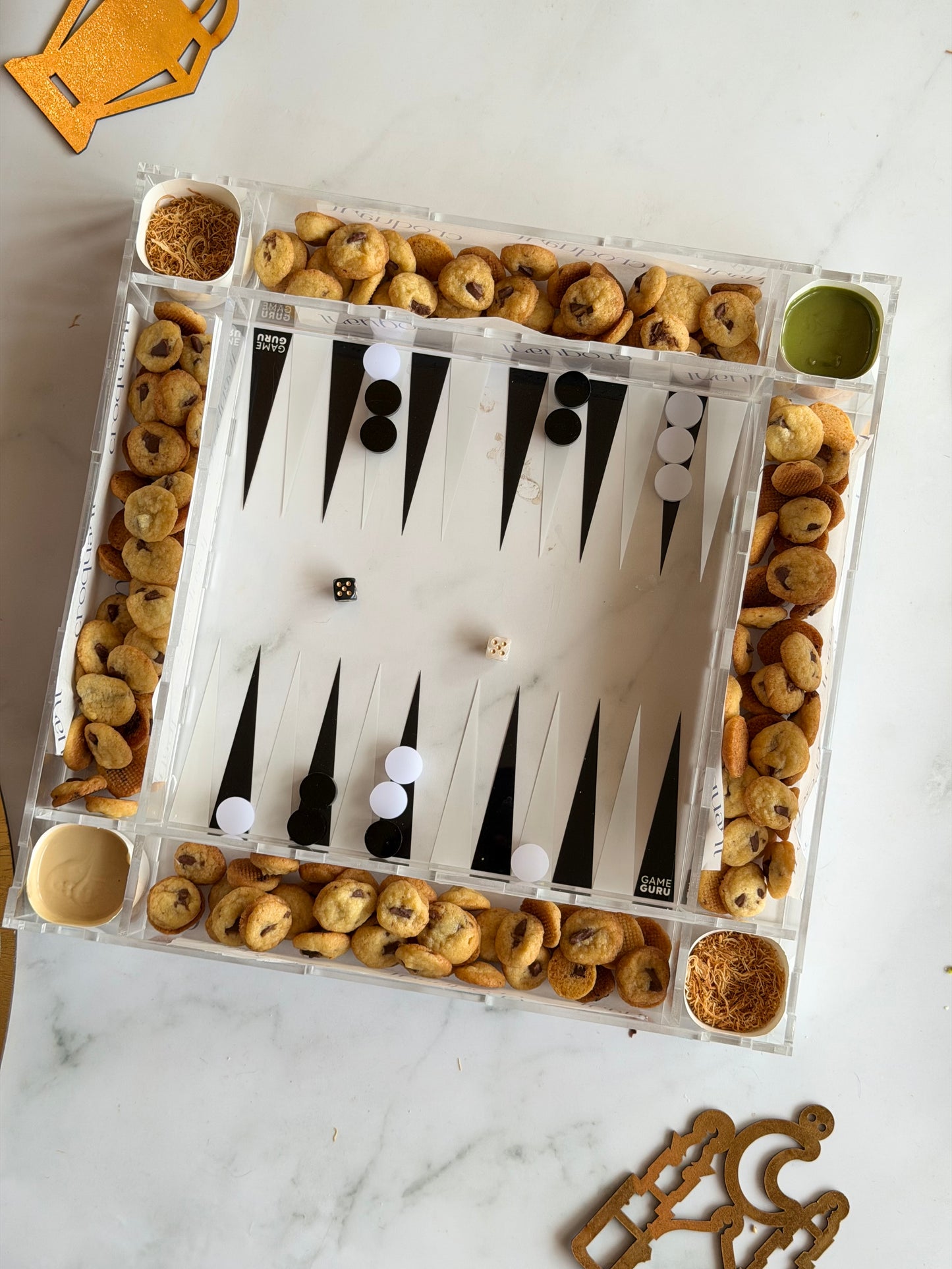 Acrylic Tawla Tray - Croquant Mini Cookie Chips