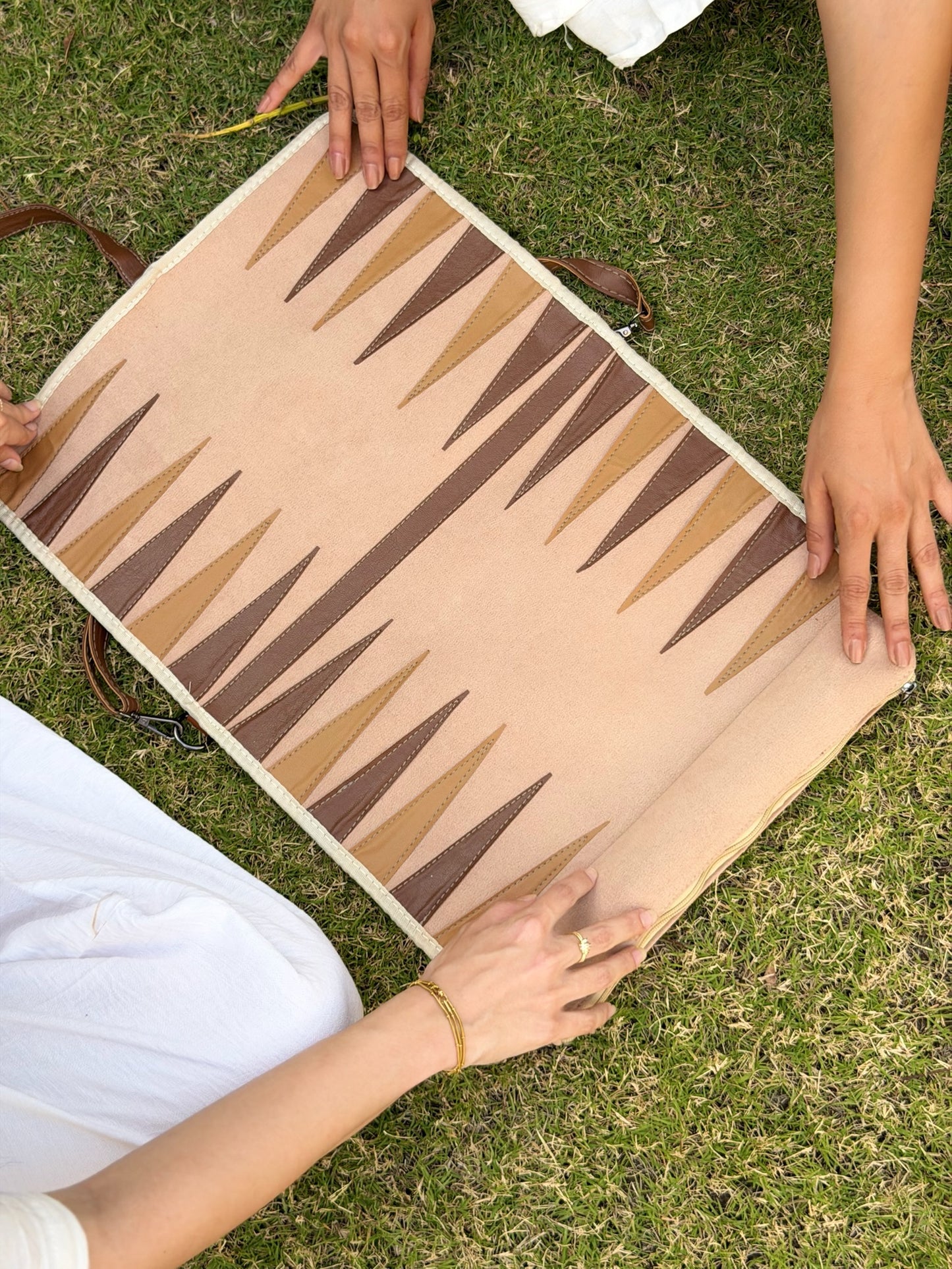Leather Tawla Bag - Chocolate x Beige